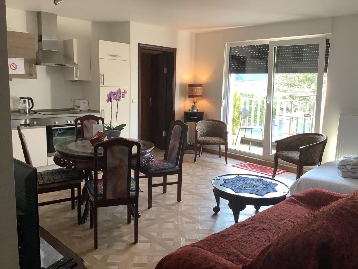 Sanhe Apartment Rollingen Екстериор снимка